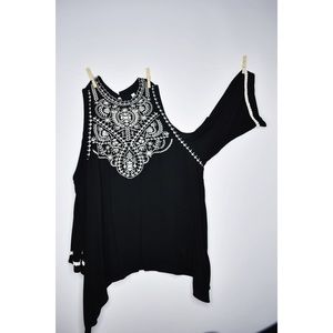 Xhilartion top